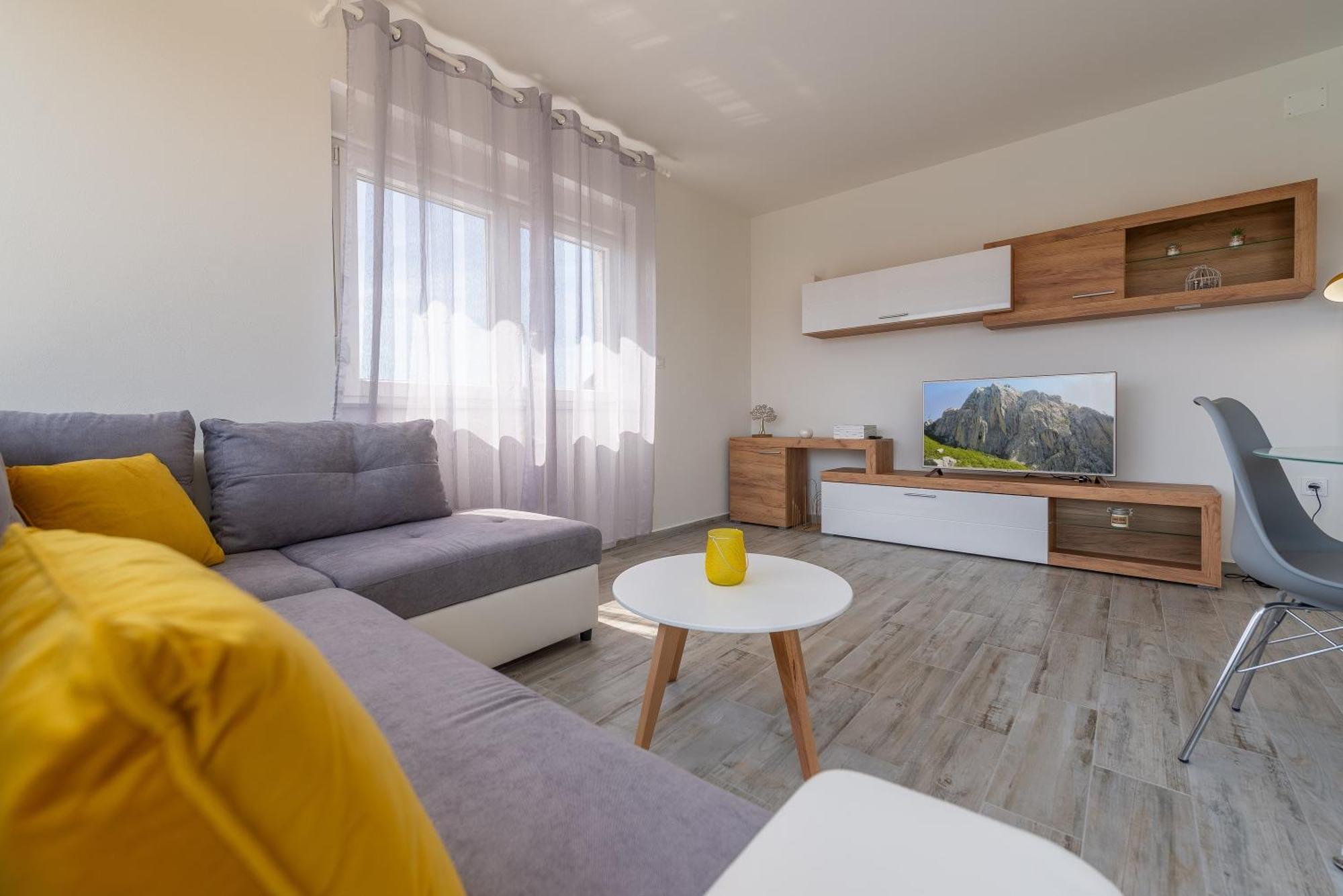 Apartments Villa Odesa With Shared Pool Zadar Exterior foto